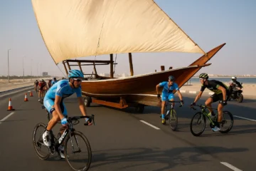 Segelbåten som dök upp mitt på banan i Tour of Qatar 2014